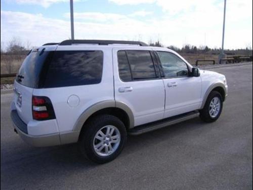 Ford Explorer 2010 photo 4