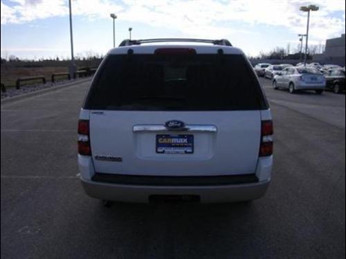 Ford Explorer 2010 photo 5
