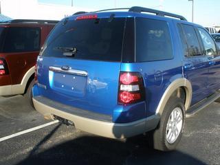 Ford Explorer 2010 photo 5