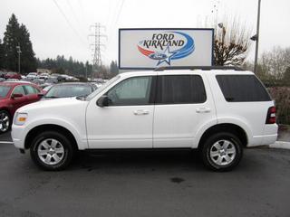 Ford Explorer 2010 photo 2