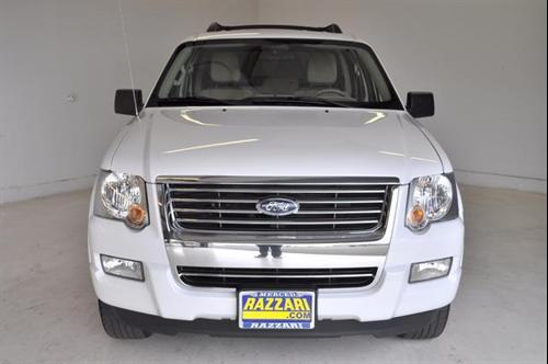 Ford Explorer 2010 photo 2