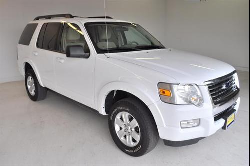 Ford Explorer 2010 photo 3