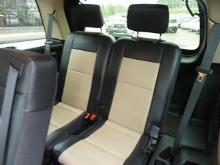 Ford Explorer 2010 photo 3