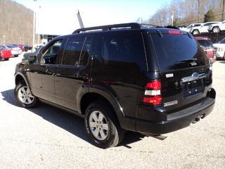 Ford Explorer 2010 photo 3