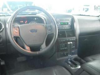 Ford Explorer 2010 photo 3