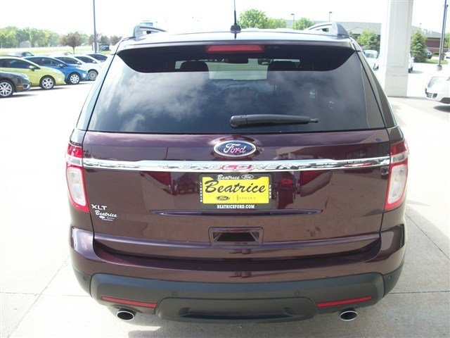 Ford Explorer 2011 photo 5