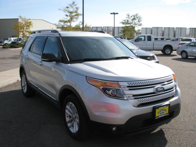 Ford Explorer 2011 photo 1