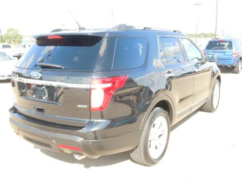 Ford Explorer 2011 photo 2