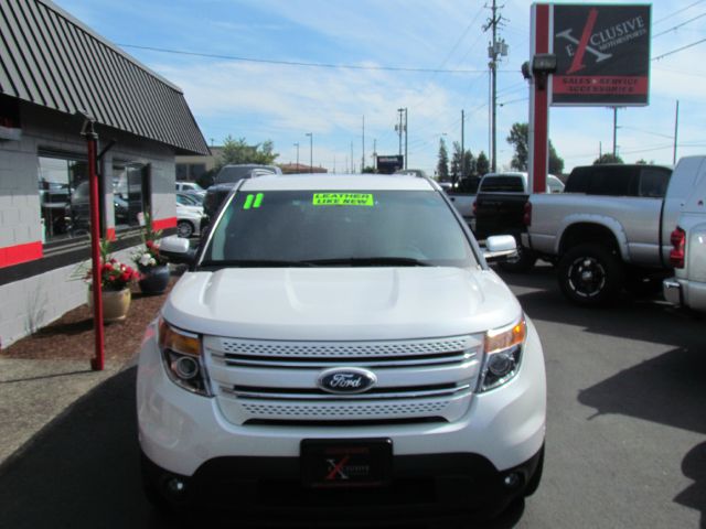 Ford Explorer 2011 photo 3