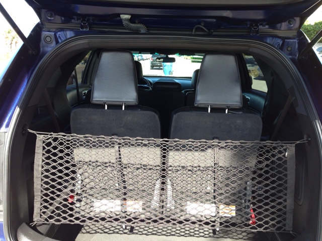 Ford Explorer 2011 photo 1