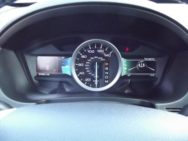 Ford Explorer 2011 photo 35