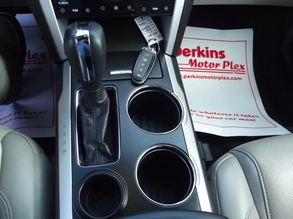 Ford Explorer 2011 photo 44