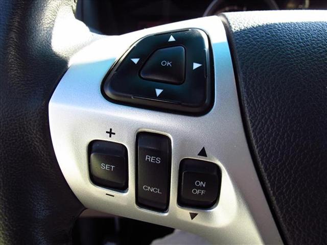 Ford Explorer 2011 photo 3