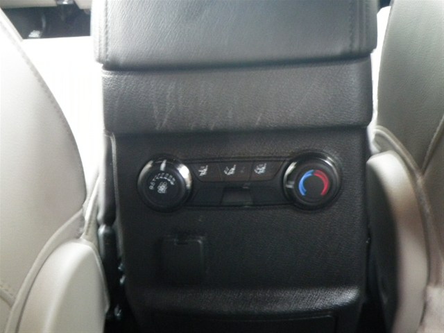Ford Explorer 2011 photo 5