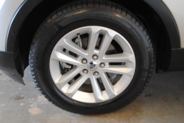 Ford Explorer 2011 photo 3