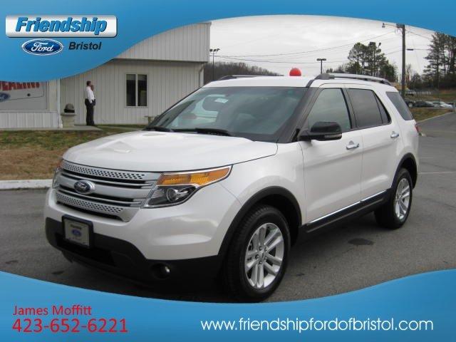 Ford Explorer 2012 photo 1