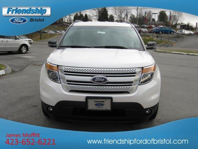Ford Explorer 2012 photo 2