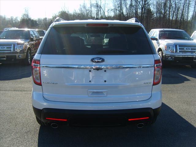 Ford Explorer 2012 photo 3