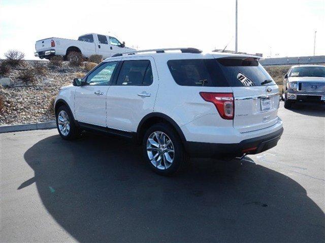 Ford Explorer 2012 photo 3