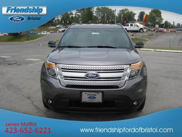 Ford Explorer 2012 photo 2