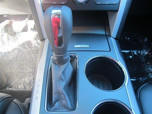 Ford Explorer 2012 photo 1