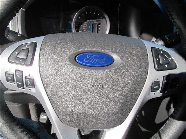 Ford Explorer 2012 photo 2
