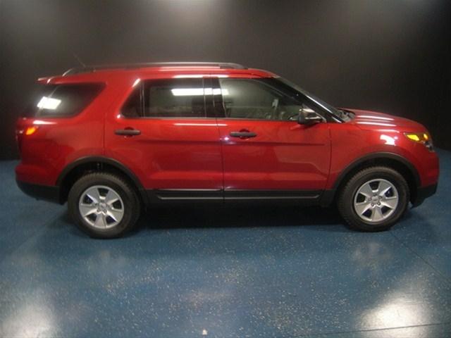 Ford Explorer 2012 photo 2
