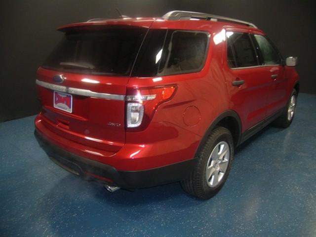 Ford Explorer 2012 photo 3