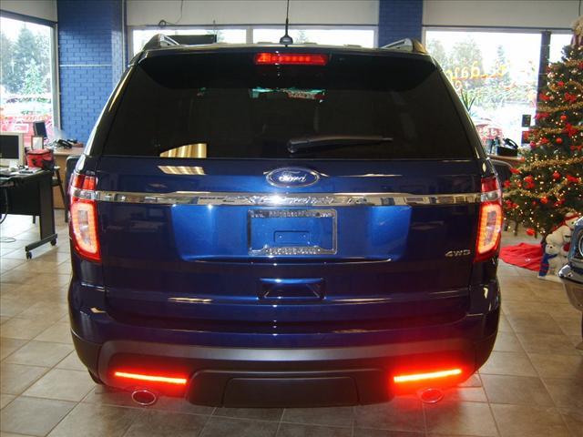 Ford Explorer 2012 photo 4