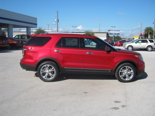 Ford Explorer 2012 photo 1