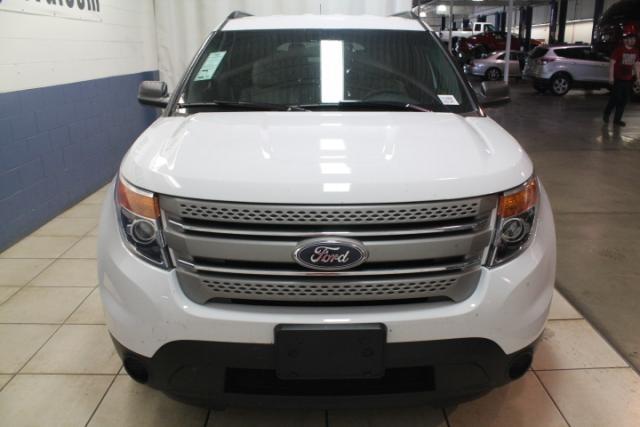 Ford Explorer 2013 photo 3