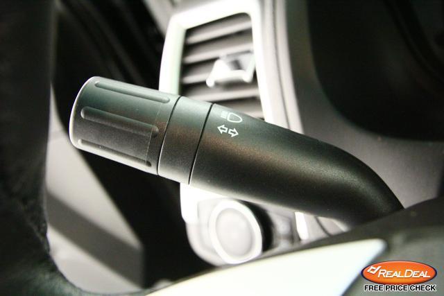 Ford Explorer 2013 photo 21