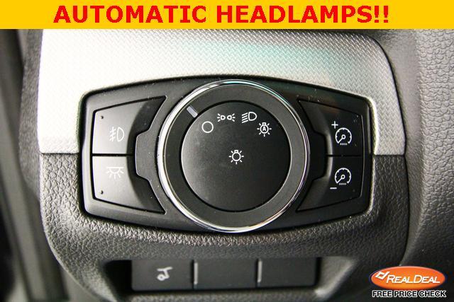 Ford Explorer 2013 photo 30