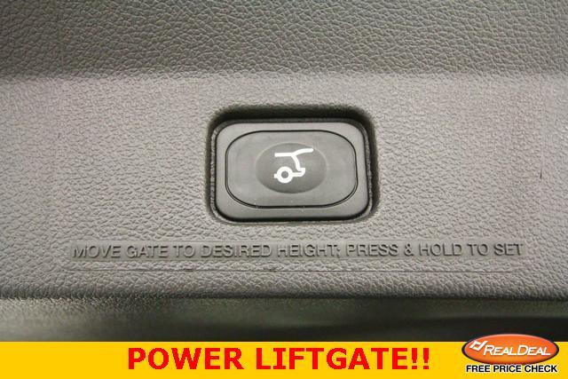 Ford Explorer 2013 photo 34