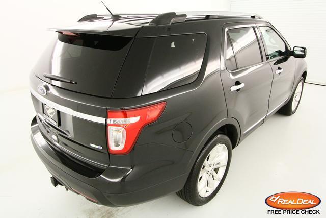 Ford Explorer 2013 photo 9