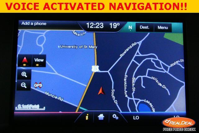 Ford Explorer 2013 photo 1