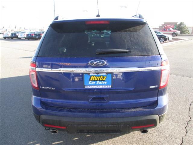 Ford Explorer 2013 photo 1