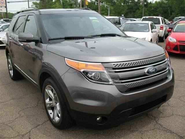 Ford Explorer Limited 3rd Row Powerstroke 4x4 SUV