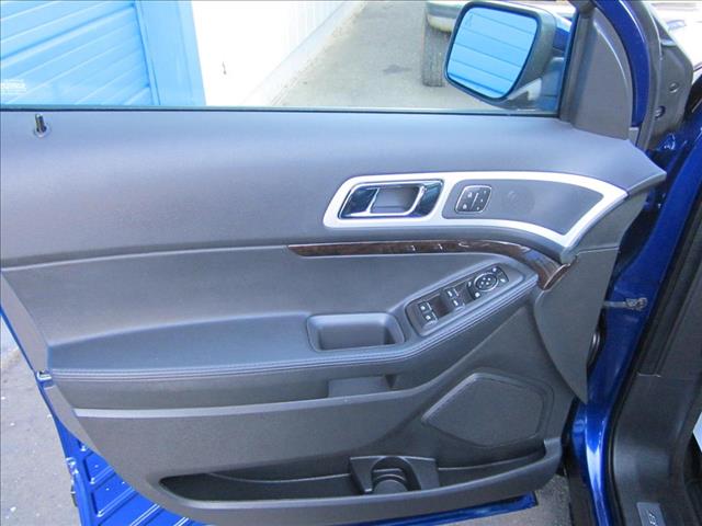 Ford Explorer 2013 photo 4