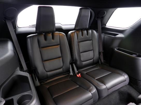Ford Explorer 2013 photo 25
