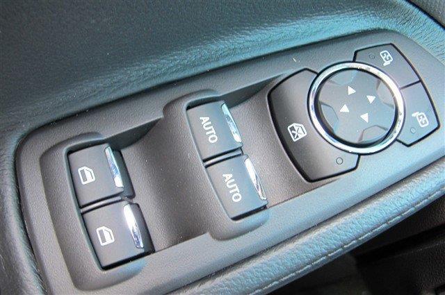 Ford Explorer 2013 photo 3