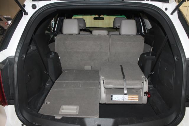 Ford Explorer 2013 photo 17