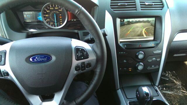 Ford Explorer 2014 photo 0