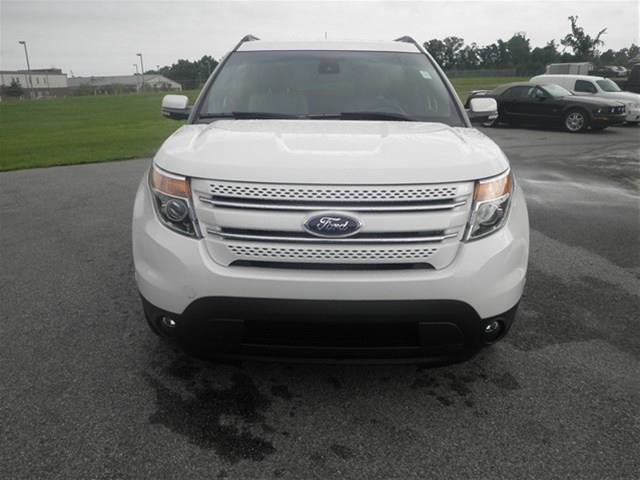 Ford Explorer 2014 photo 4