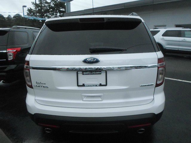 Ford Explorer 2014 photo 2