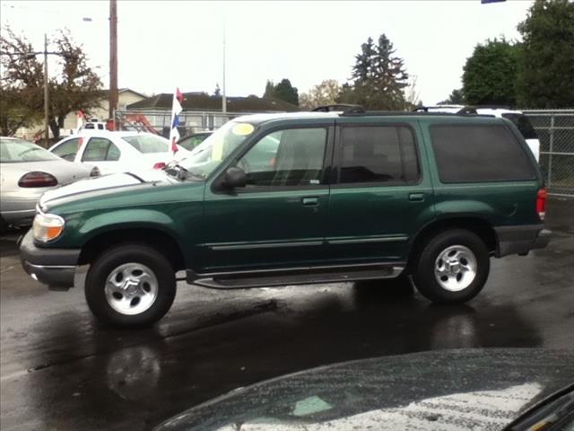 Ford Explorer 4x4 2000 photo 4