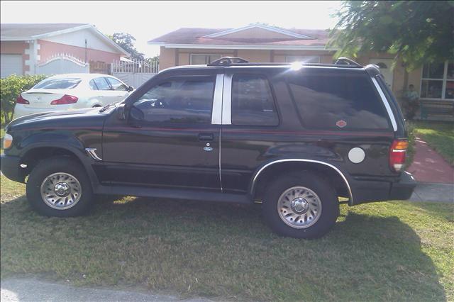 Ford Explorer Sport 1999 photo 1