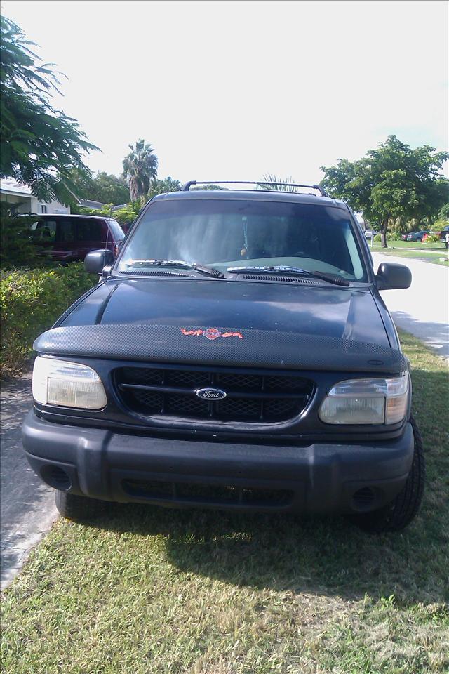 Ford Explorer Sport 1999 photo 2