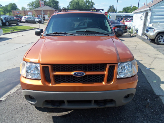 Ford Explorer Sport 2001 photo 4