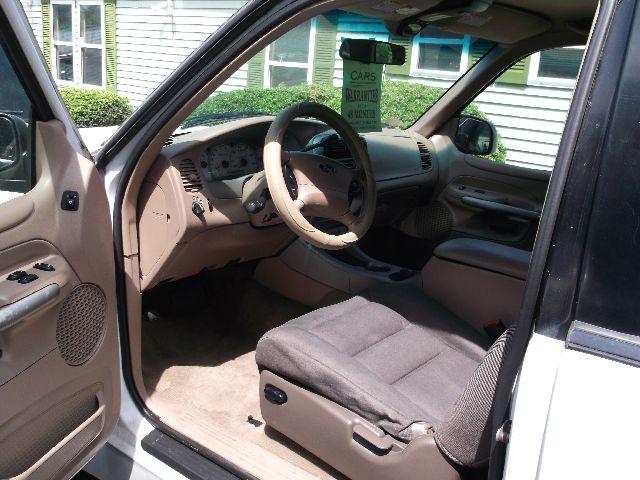 Ford Explorer Sport 2001 photo 4